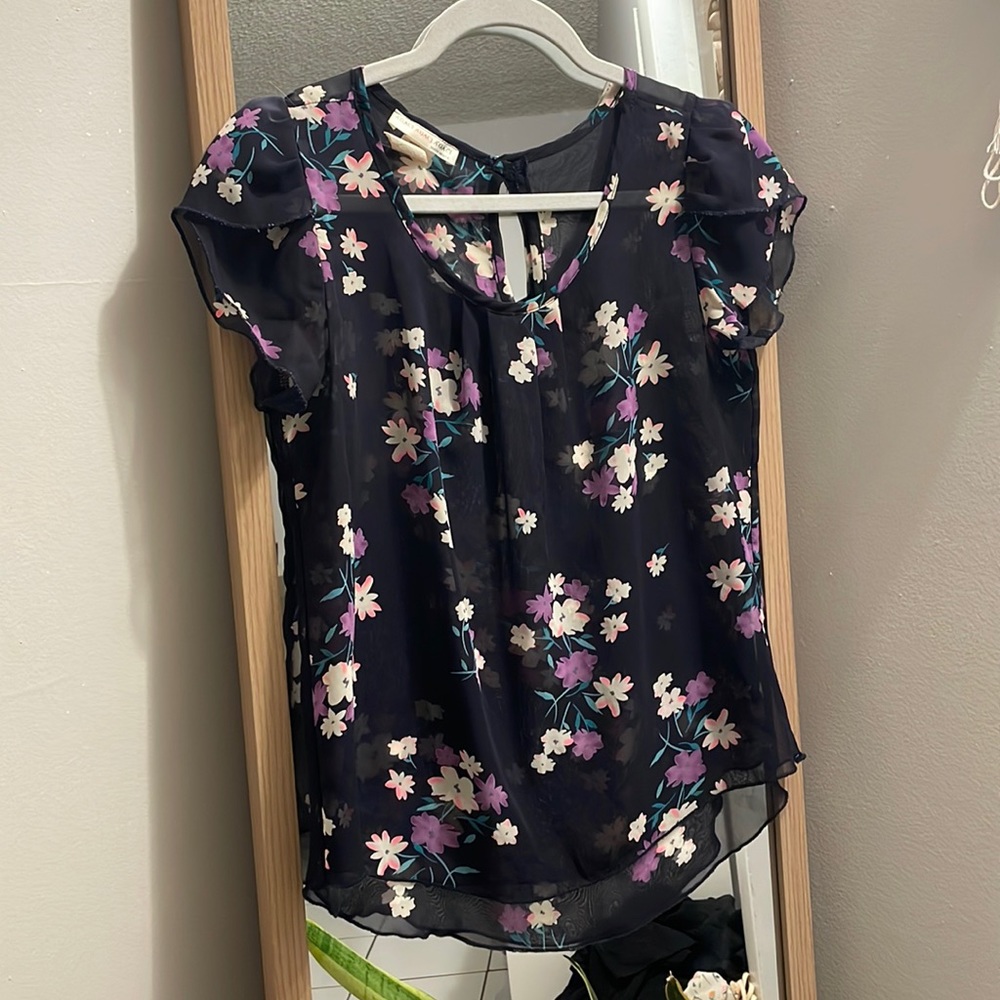 Floral top